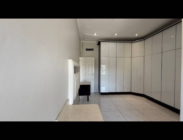 3 BEDROOM DUPLEX RENTED IN MUSGRAVE